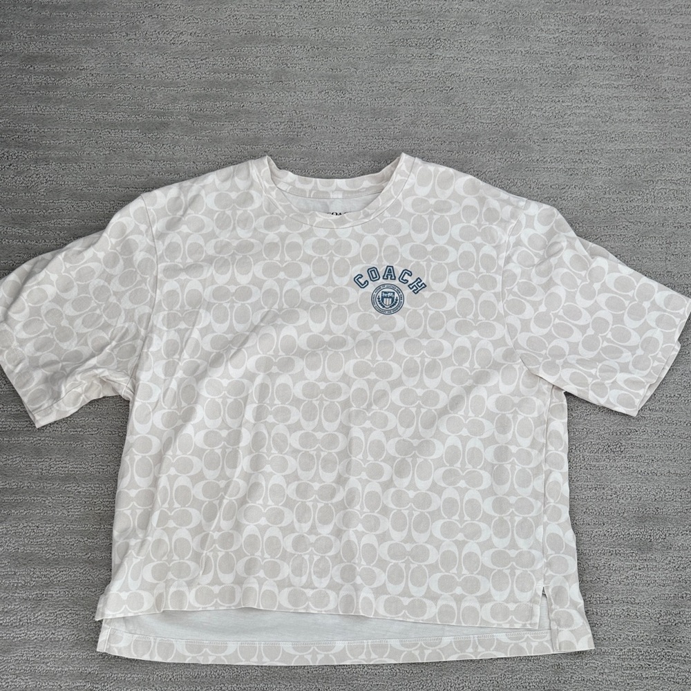 Coach Cream Tee with Blue Emblem Medium